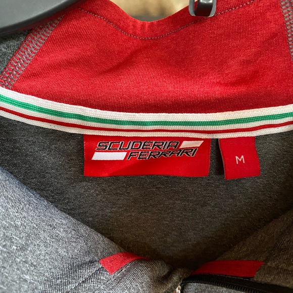 Scuderia Ferrari brand quarter-zip pullover, men’s medium - Picture 2 of 3